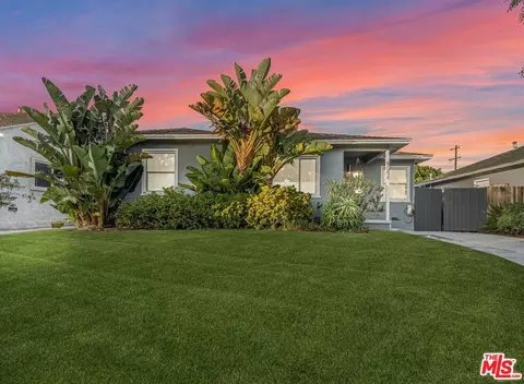 8056 Cowan Ave, Los Angeles, CA 90045