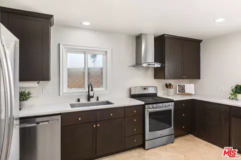 Kitchen - 14051 Frame Rd, Poway, CA 92064 photo 4 of 4