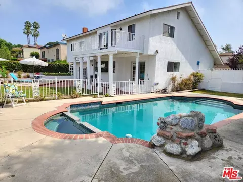 5463 Marjan Ave, Los Angeles, CA 90056