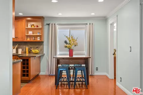 Dining - 409 Adena St #1, Pasadena, CA 91104 photo 1 of 1