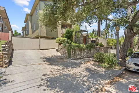 Exterior - 409 Adena St #1, Pasadena, CA 91104 photo 3 of 3