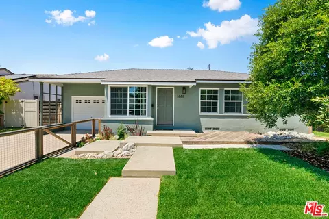 5861 E Fairbrook St, Long Beach, CA 90815 photo 4
