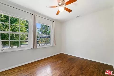 5861 E Fairbrook St, Long Beach, CA 90815 photo 33
