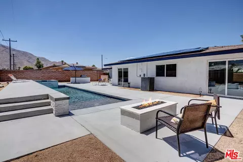 451 W Bon Air Dr, Palm Springs, CA 92262