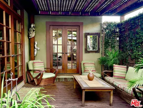 Other - 708 Brooks Ave, Venice, CA 90291 photo 2 of 8
