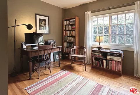 Other - 708 Brooks Ave, Venice, CA 90291 photo 3 of 8