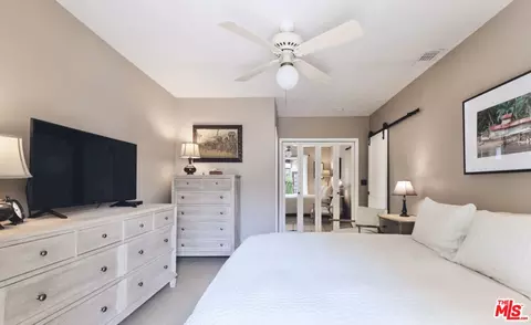 Bedroom - 708 Brooks Ave, Venice, CA 90291 photo 3 of 5