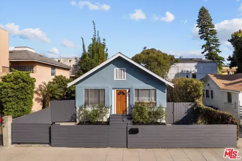 636 Vernon Ave, Venice, CA 90291