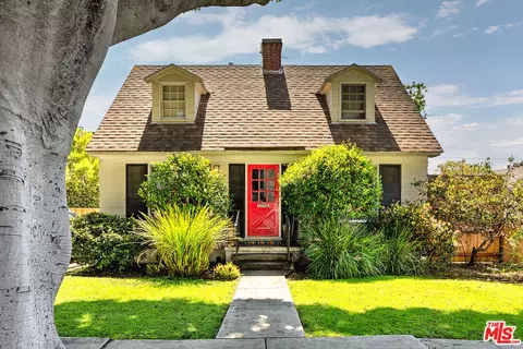 2004 Oak St, Santa Monica, CA 90405
