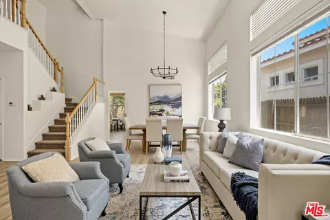 708 Avenida Valencia, Camarillo, CA 93012 photo 15