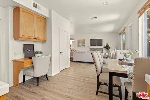 708 Avenida Valencia, Camarillo, CA 93012 photo 22