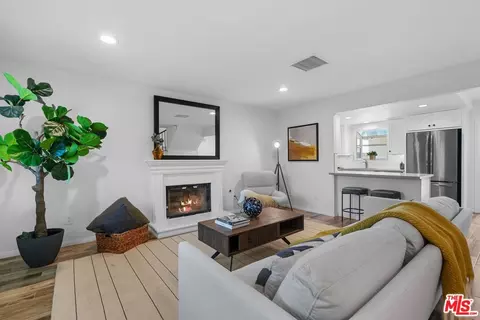 4241 Lennox Blvd #B, Inglewood, CA 90304