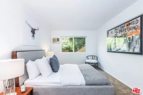 Bedroom - 1231 E Tujunga Ave, Burbank, CA 91501 photo 3 of 5