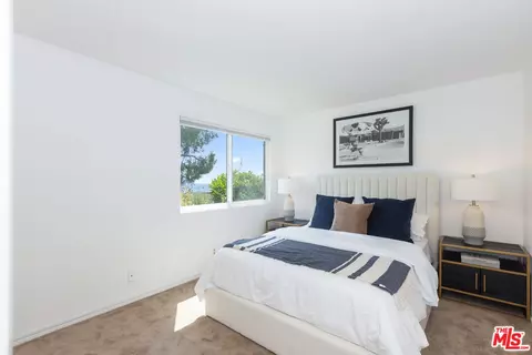 Bedroom - 1231 E Tujunga Ave, Burbank, CA 91501 photo 5 of 5