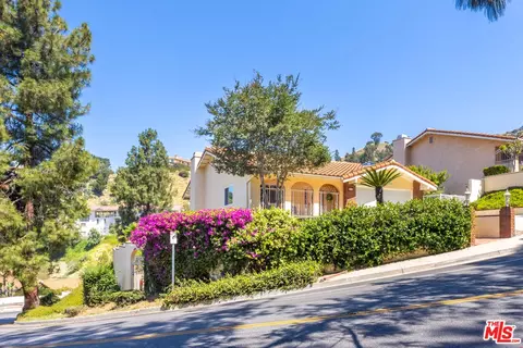 Other - 1231 E Tujunga Ave, Burbank, CA 91501 photo 1 of 14