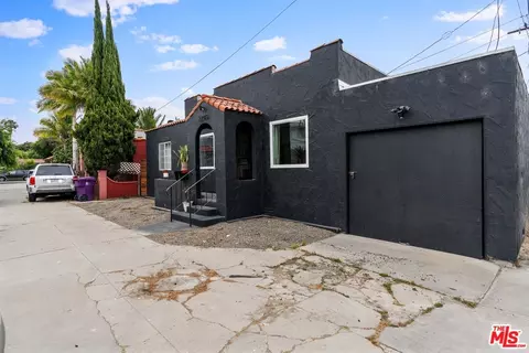 2245 Pine Ave, Long Beach, CA 90806 photo 4