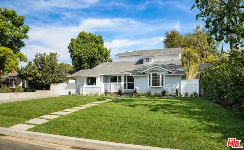 4518 Greenbush Ave, Sherman Oaks, CA 91423