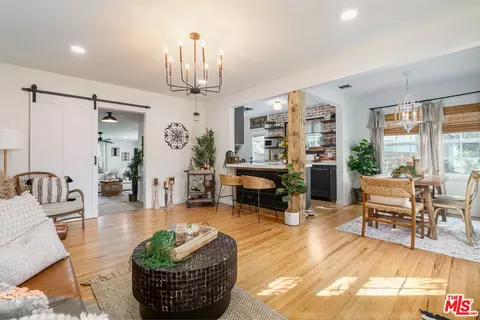 5948 Dunrobin Ave, Lakewood, CA 90713
