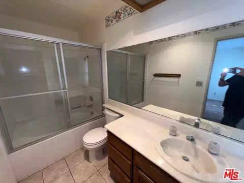 Bath - 11125 Carleen Ct, Tujunga, CA 91042 photo 2 of 2