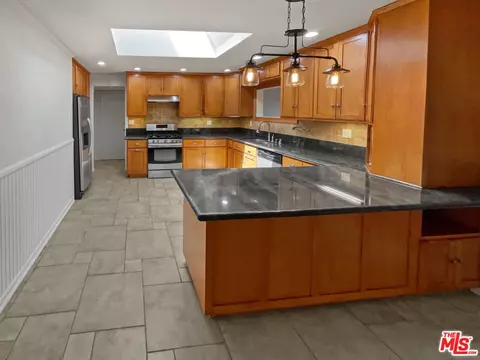 Kitchen - 3168 Dalhart Ave, Simi Valley, CA 93063 photo 1 of 2