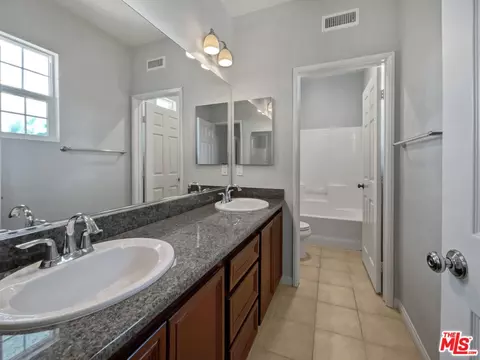 Bath - 3235 Lisbon Ln #119, Oxnard, CA 93036 photo 3 of 3
