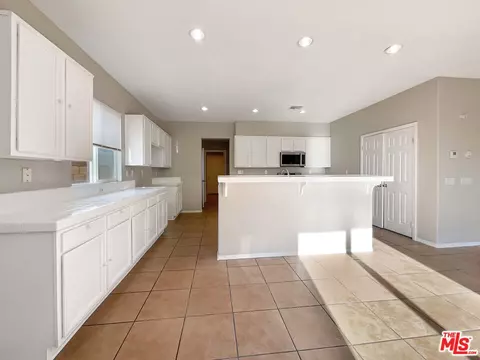 44305 Dusky Willow St, Lancaster, CA 93536 photo 19