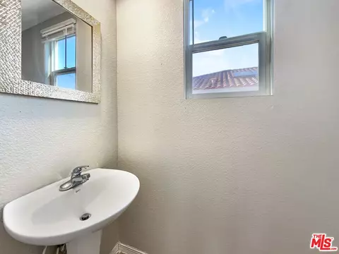 44305 Dusky Willow St, Lancaster, CA 93536 photo 22