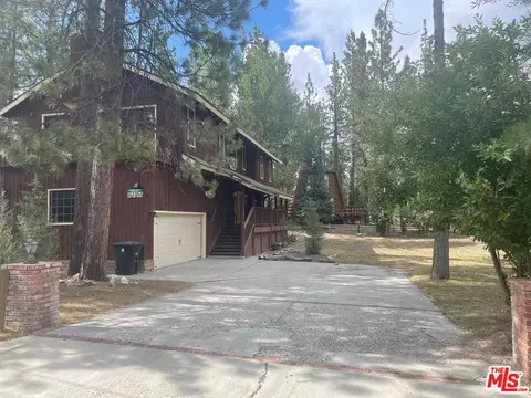 Exterior - 1201 Redwood Dr, Big Bear City, CA 92314 photo 2 of 12