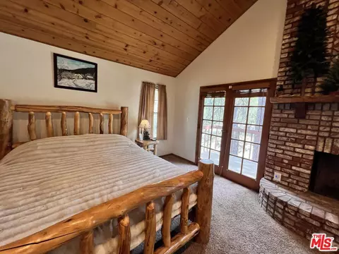 Bedroom - 1201 Redwood Dr, Big Bear City, CA 92314 photo 2 of 9