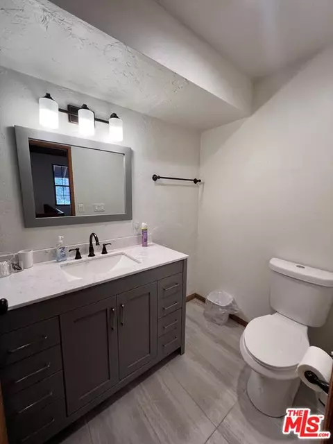Bath - 1201 Redwood Dr, Big Bear City, CA 92314 photo 4 of 5