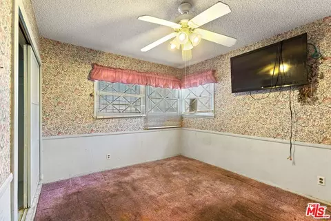 Bedroom - 7809 Mcnulty Ave, Winnetka, CA 91306 photo 1 of 6