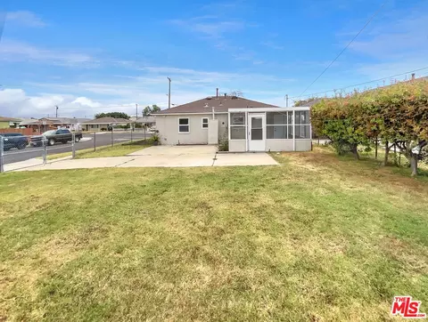 Exterior - 419 E 228th St, Carson, CA 90745 photo 5 of 7
