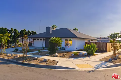 681 Redwood Ave, Upland, CA 91786