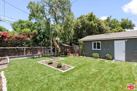 209 E 46th St, Long Beach, CA 90807 photo 28