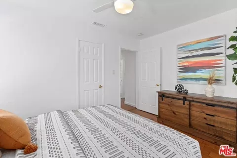 209 E 46th St, Long Beach, CA 90807 photo 22