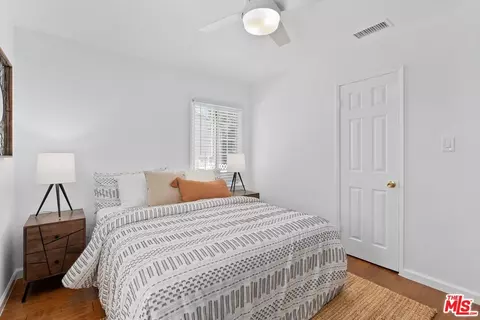 209 E 46th St, Long Beach, CA 90807 photo 21