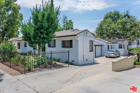 953 S Marengo Ave, Pasadena, CA 91106 photo 15