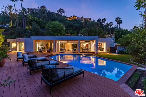 1255 Beverly View Dr, Beverly Hills, CA 90210