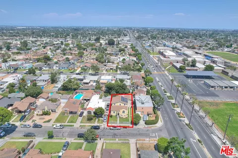 View/Area - 820 S Mayo Ave, Compton, CA 90221 photo 7 of 8