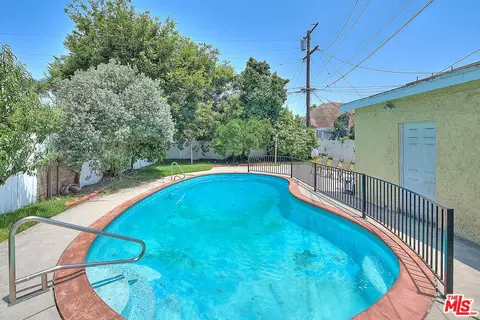 Exterior - 820 S Mayo Ave, Compton, CA 90221 photo 11 of 18