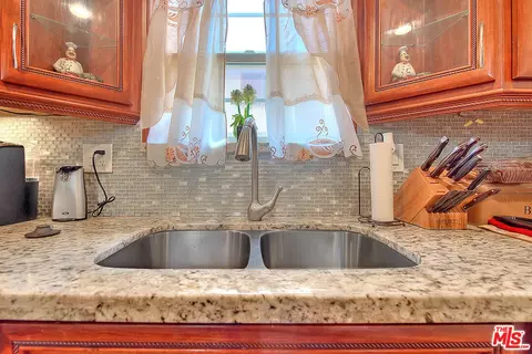 Kitchen - 820 S Mayo Ave, Compton, CA 90221 photo 8 of 8
