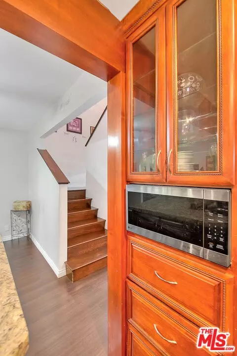 Entry Way - 820 S Mayo Ave, Compton, CA 90221 photo 1 of 8