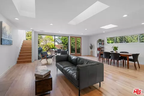 3024 Military Ave, Los Angeles, CA 90034