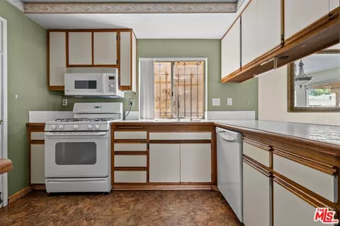 Kitchen - 620 W Almond St, Compton, CA 90220 photo 1 of 3