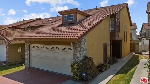 Exterior - 620 W Almond St, Compton, CA 90220 photo 1 of 4