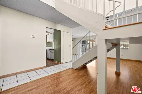 Entry Way - 620 W Almond St, Compton, CA 90220 photo 2 of 3