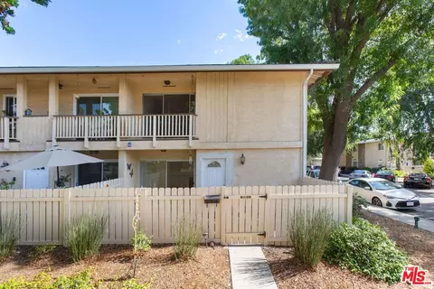 8150 Canby Ave #1, Reseda, CA 91335