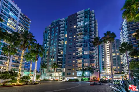 13700 Marina Pointe Dr #1524, Marina Del Rey, CA 90292
