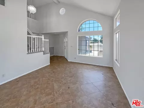 1615 E Kettering St, Lancaster, CA 93535 photo 6