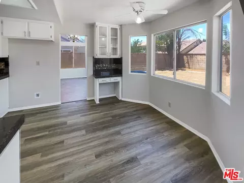 1615 E Kettering St, Lancaster, CA 93535 photo 8